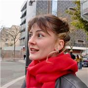 Profesora bilingüe, licenciada en Letras Modernas por la Universidad de Toulouse II Jean Jaurès. Con más de 3 años de experiencia